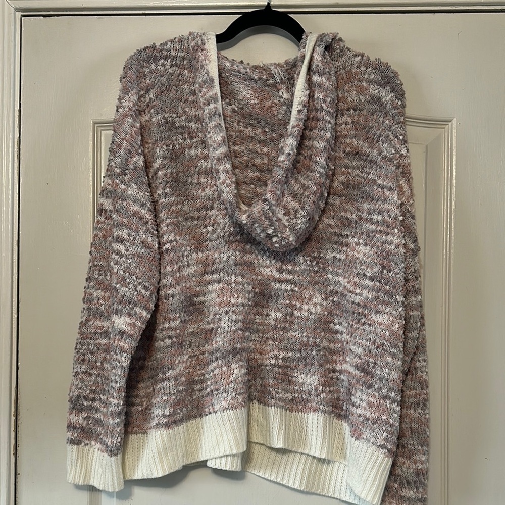 Maurices Gray, white and Pink V-Neck Hooded Sweater - Picture 4 of 9
